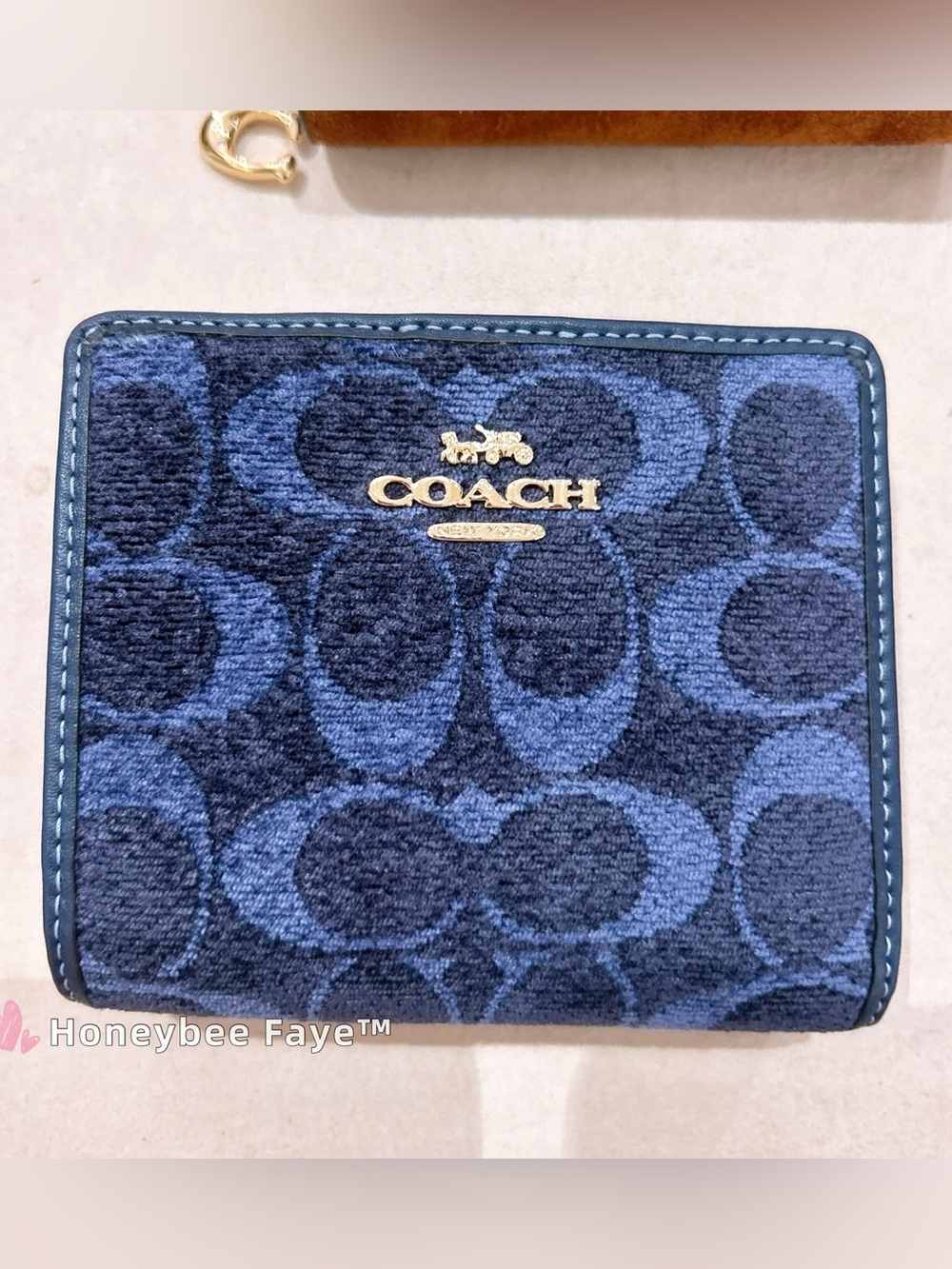 Coach snap wallet Blue Signature Canvas Card Holder with Gold Hardware